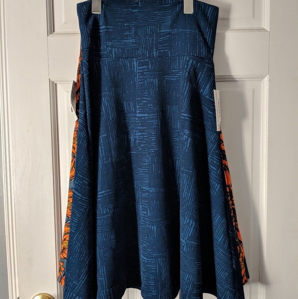 NWT LulaRoe Azure Style Skirt XS